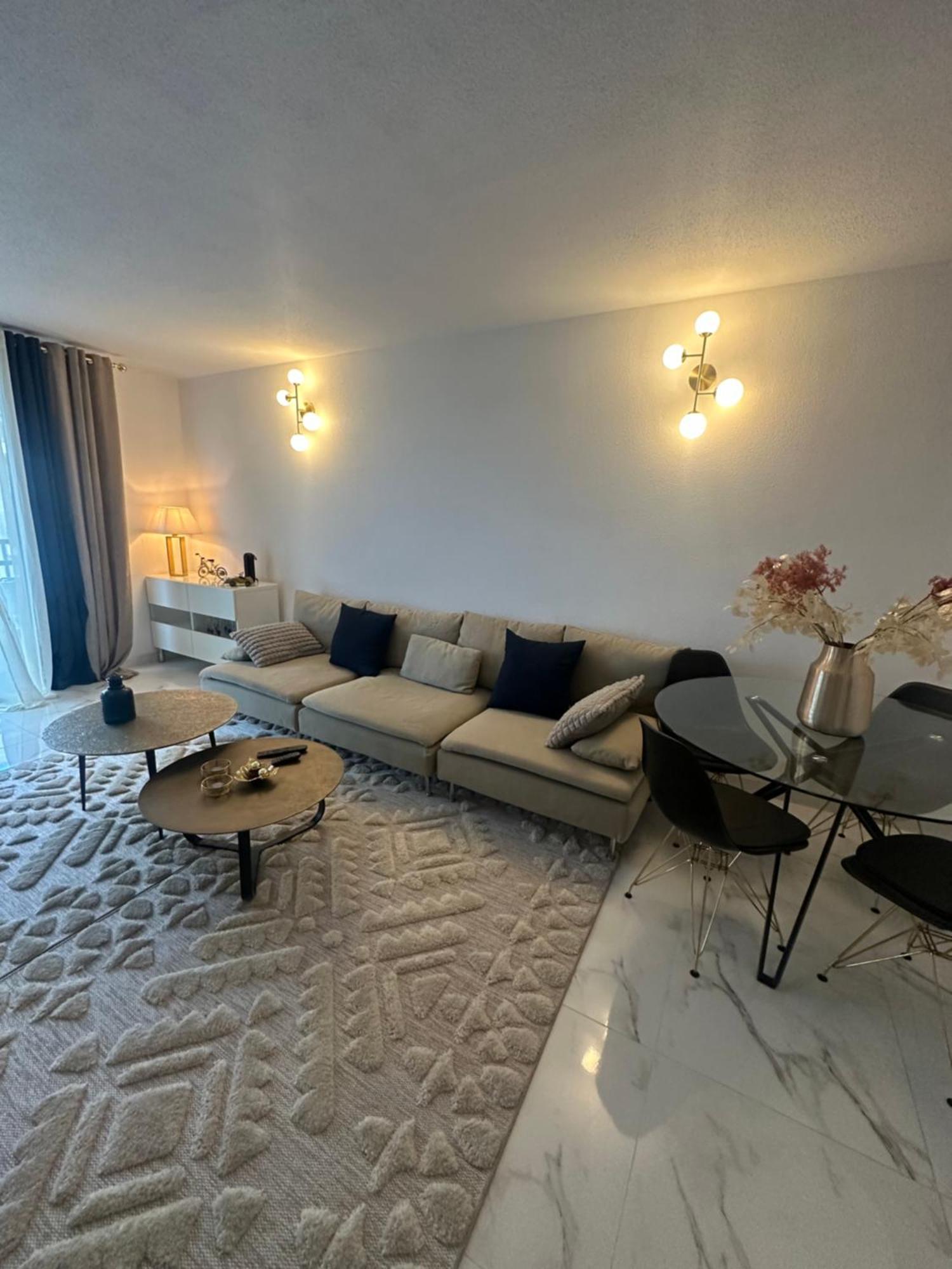 Tres Beau Trois Pieces Avec Vue Degagee Appartement Straatsburg Buitenkant foto